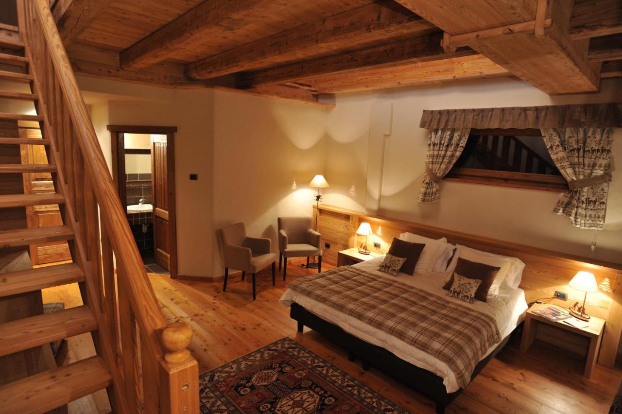 La Madonnina Del Gran Paradiso Wellness Hotel Cogne Ngoại thất bức ảnh