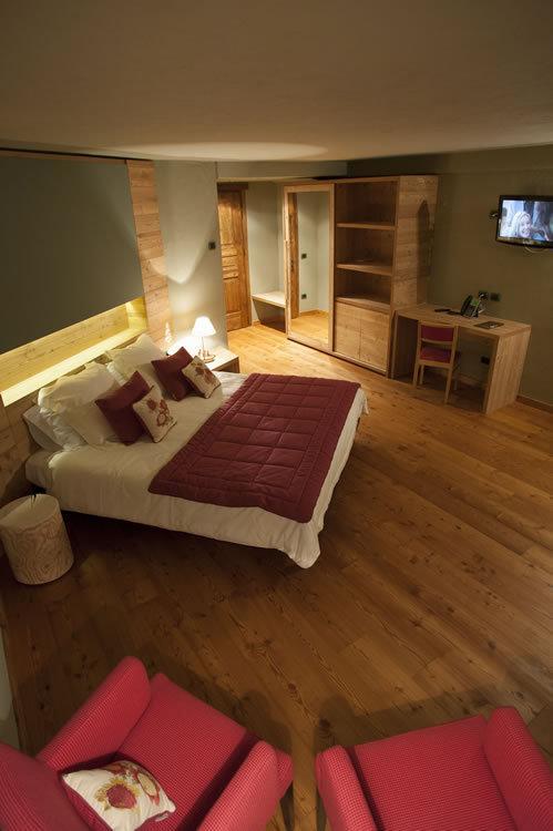 La Madonnina Del Gran Paradiso Wellness Hotel Cogne Ngoại thất bức ảnh